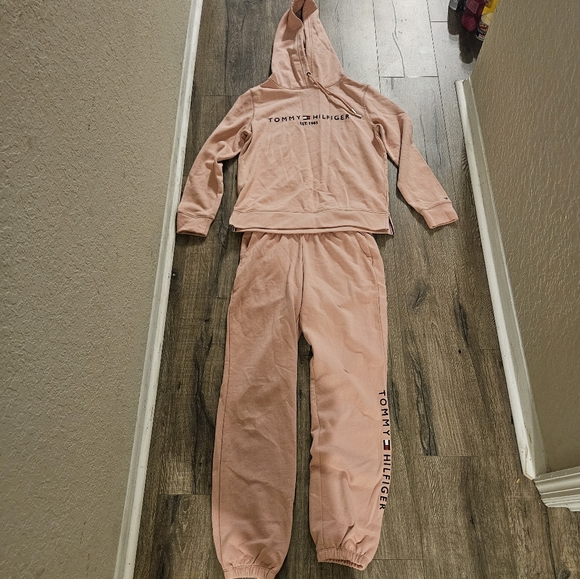 Tommy Hilfiger sweatshirt suit - Picture 1 of 4